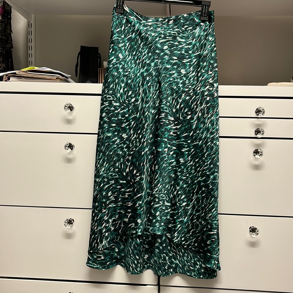 Leith skirt side slit opening and transitional bottom in front  matching top